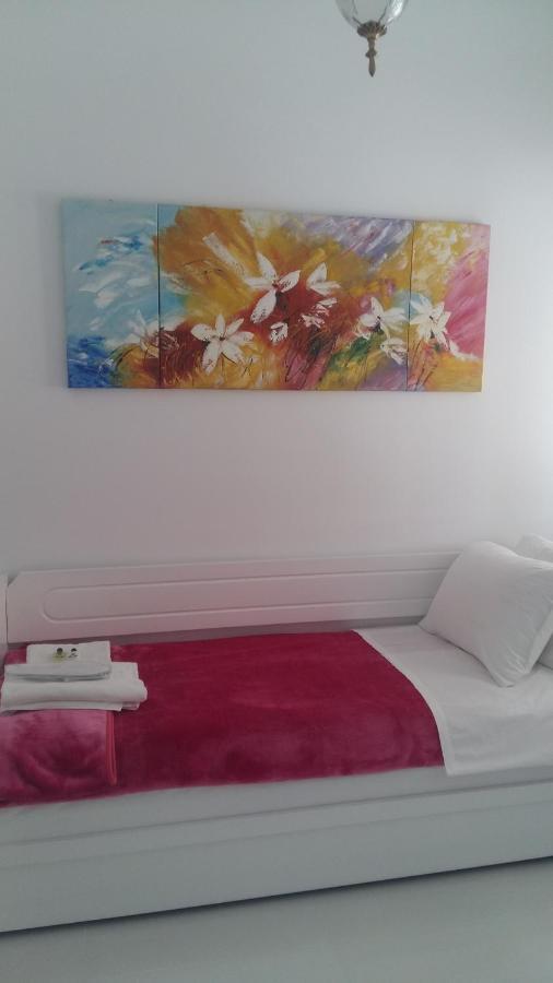 Nn Spata Rooms & Suites Near Athens Airport Luaran gambar